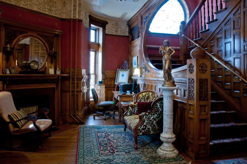 Castle Marne Bed & Breakfast เดนเวอร์ ภายนอก รูปภาพ